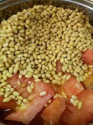 娱乐吃瓜酱地下室霉味