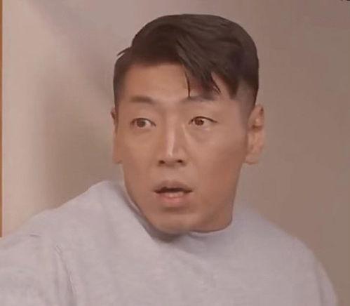 娱乐吃瓜尼格买提,从春晚笑匠到生活多面手，揭秘央视一哥的娱乐人生